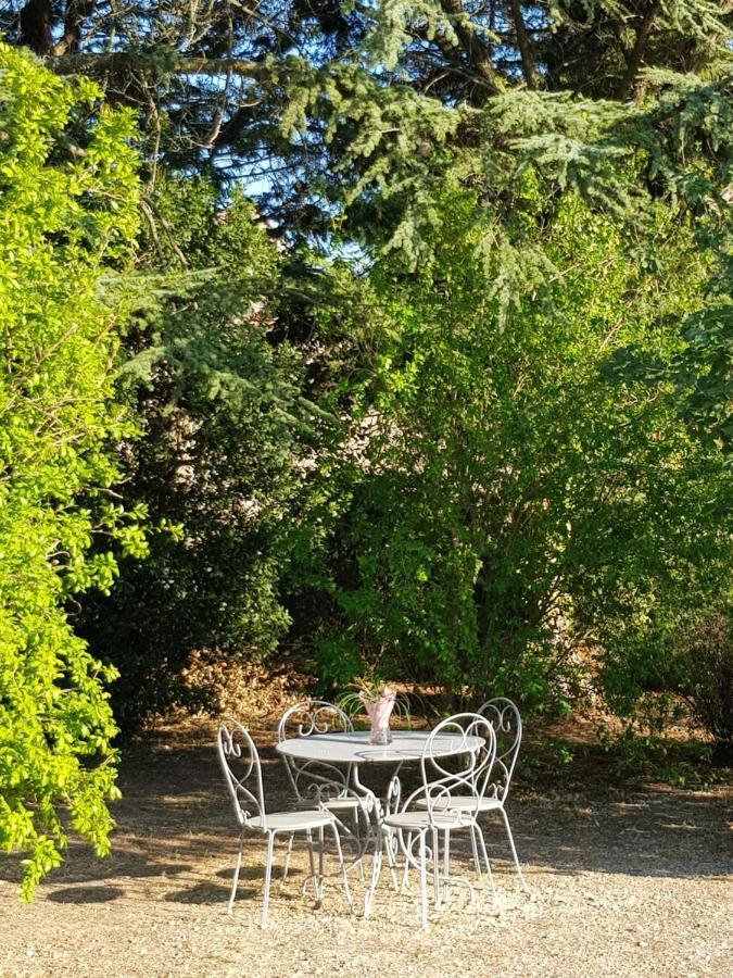 Apartmán Le Patio Sarrians Exteriér fotografie
